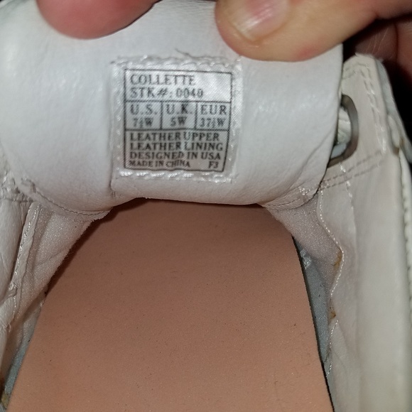 Womens size 7 Wide Dr. COMFORT shoes - Picture 7 of 7